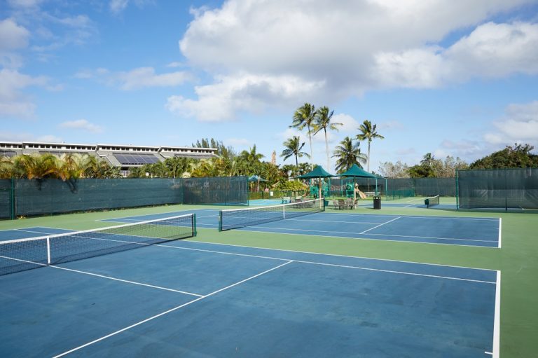 On Site Amenities - The Cliffs at Princeville